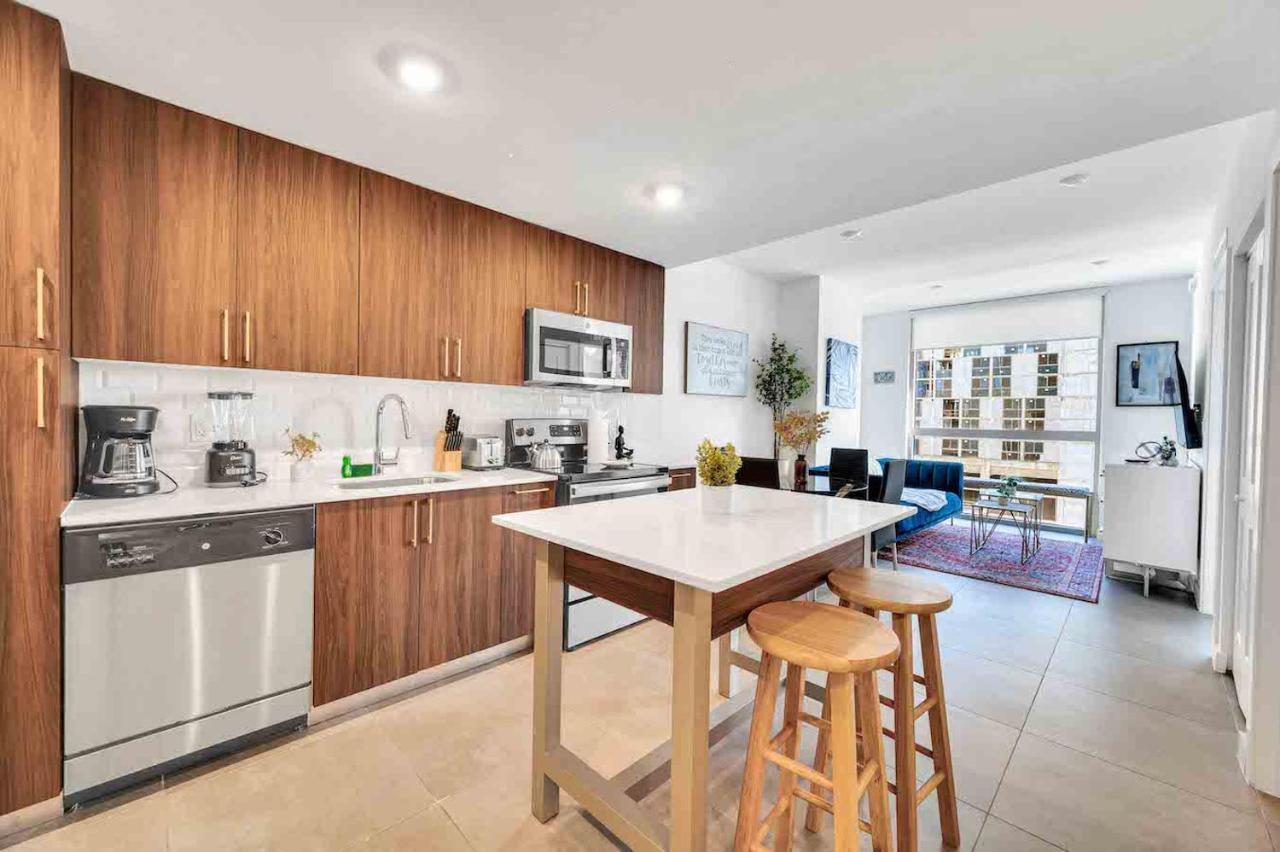 Charming Apt In The Heart Of Downtown With Free Parking Miami Exterior photo