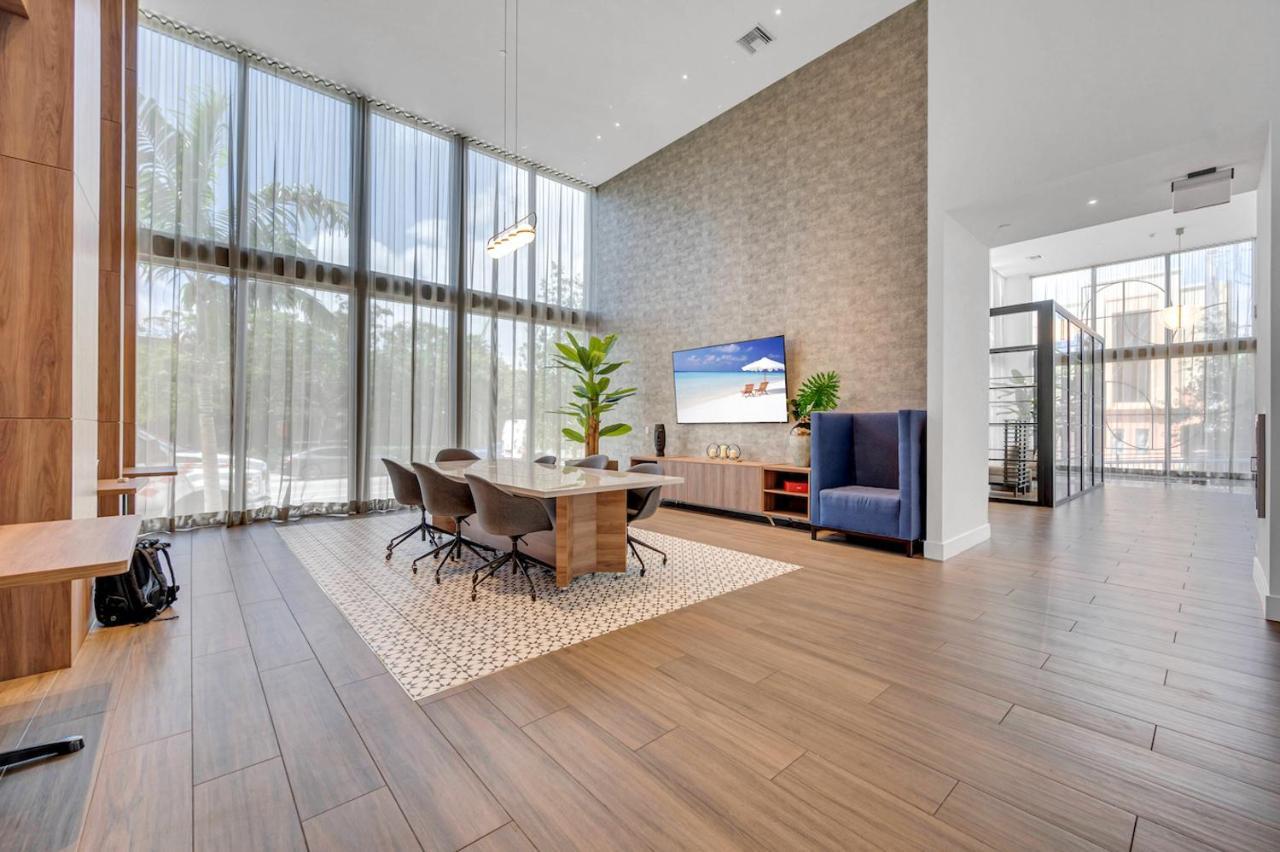 Charming Apt In The Heart Of Downtown With Free Parking Miami Exterior photo