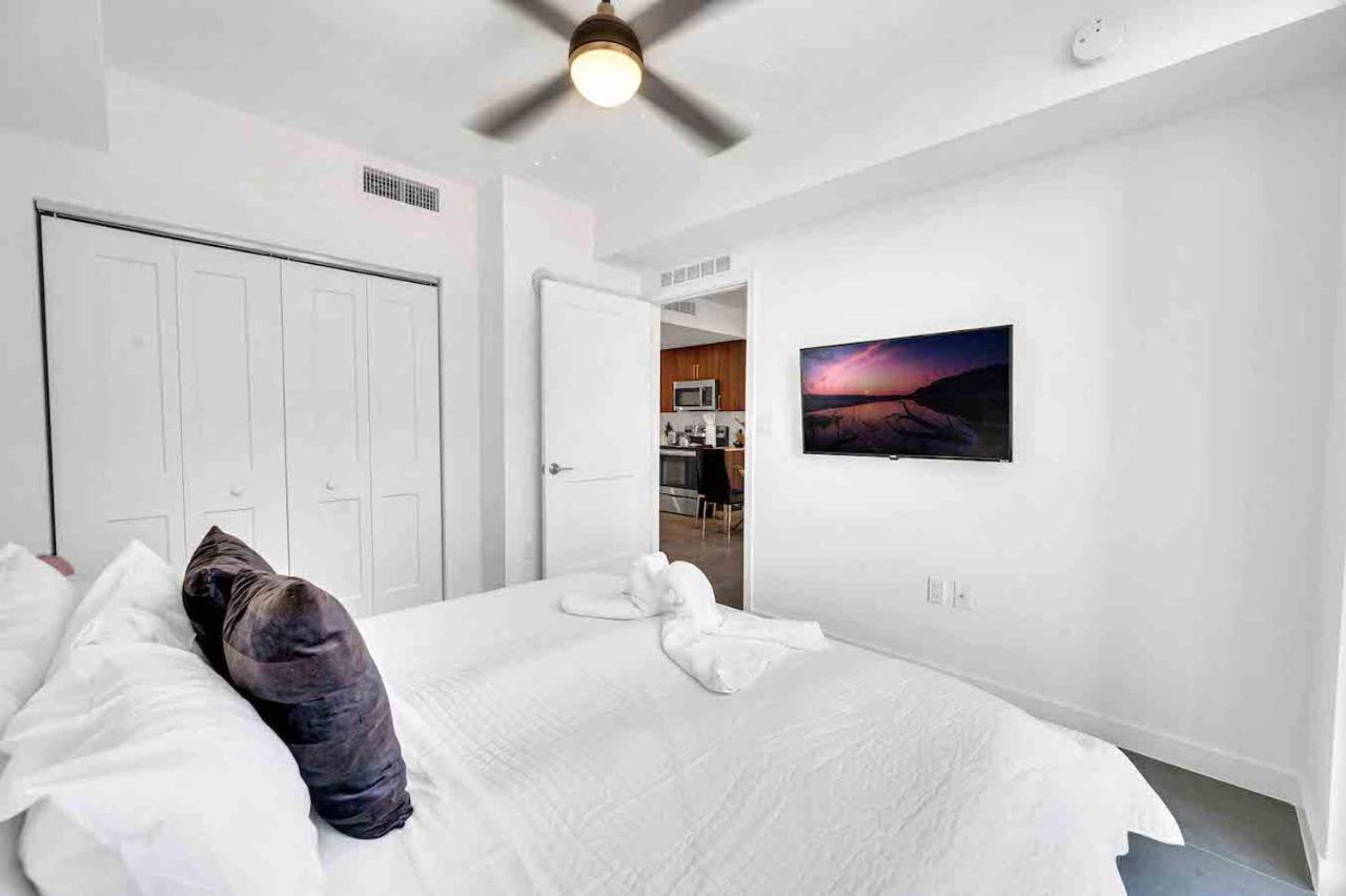 Charming Apt In The Heart Of Downtown With Free Parking Miami Exterior photo