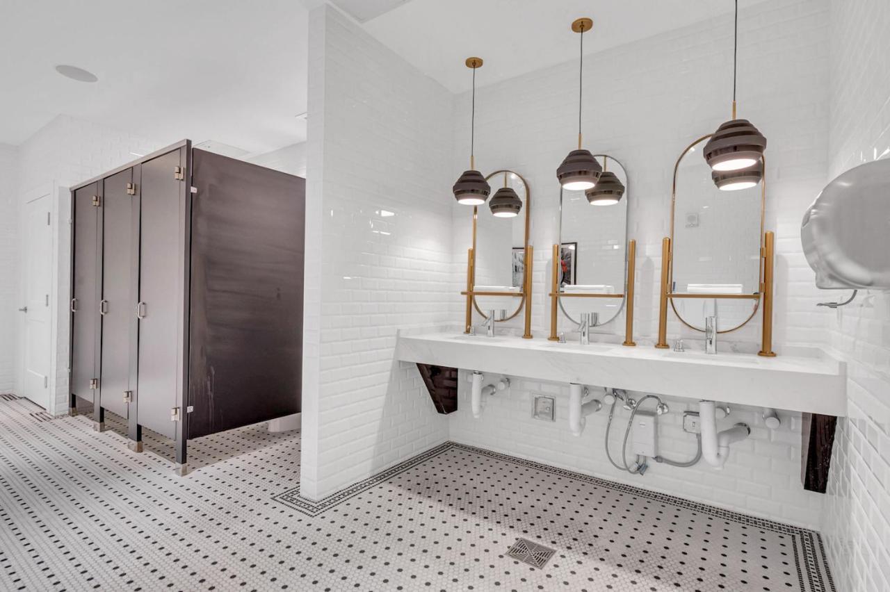 Charming Apt In The Heart Of Downtown With Free Parking Miami Exterior photo